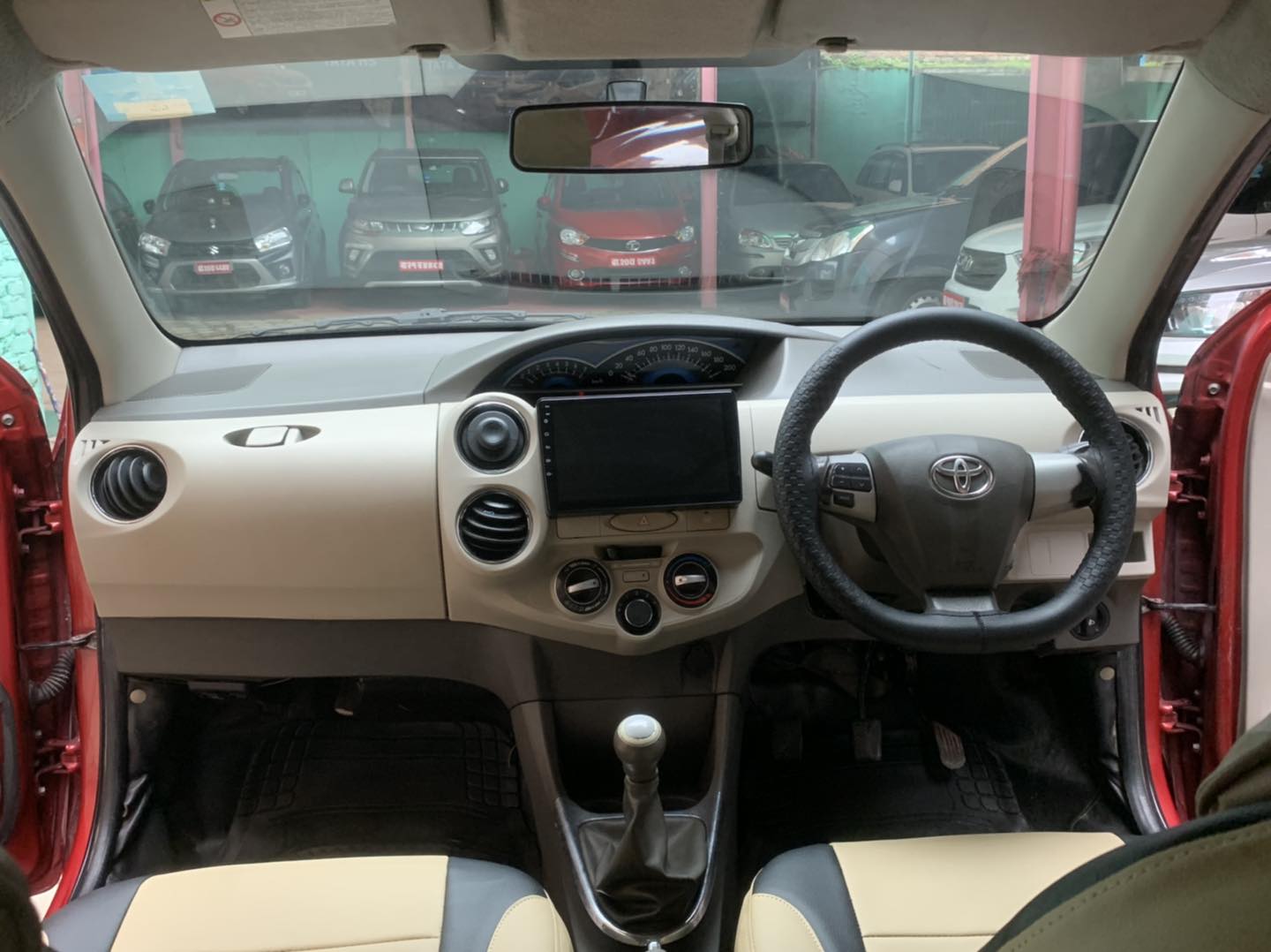 TOYOTA ETIOS V 2013 FOR SALE 