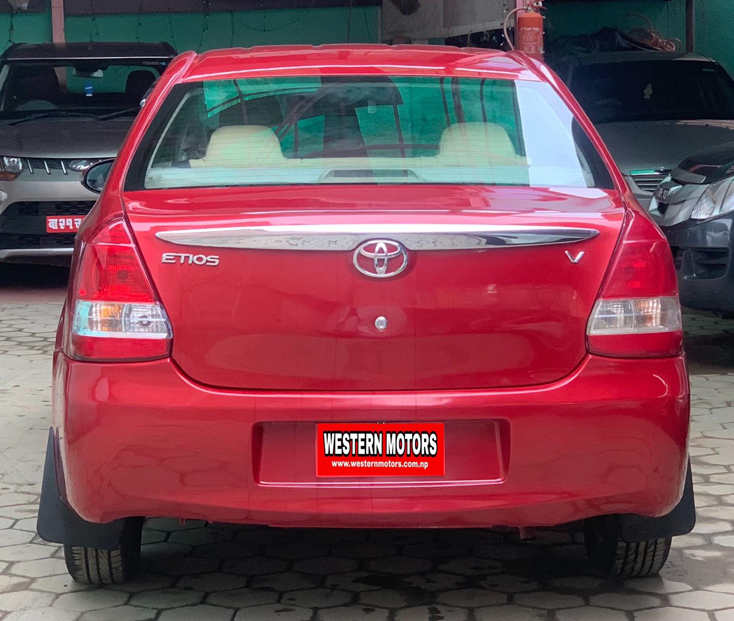 TOYOTA ETIOS V 2013 FOR SALE 